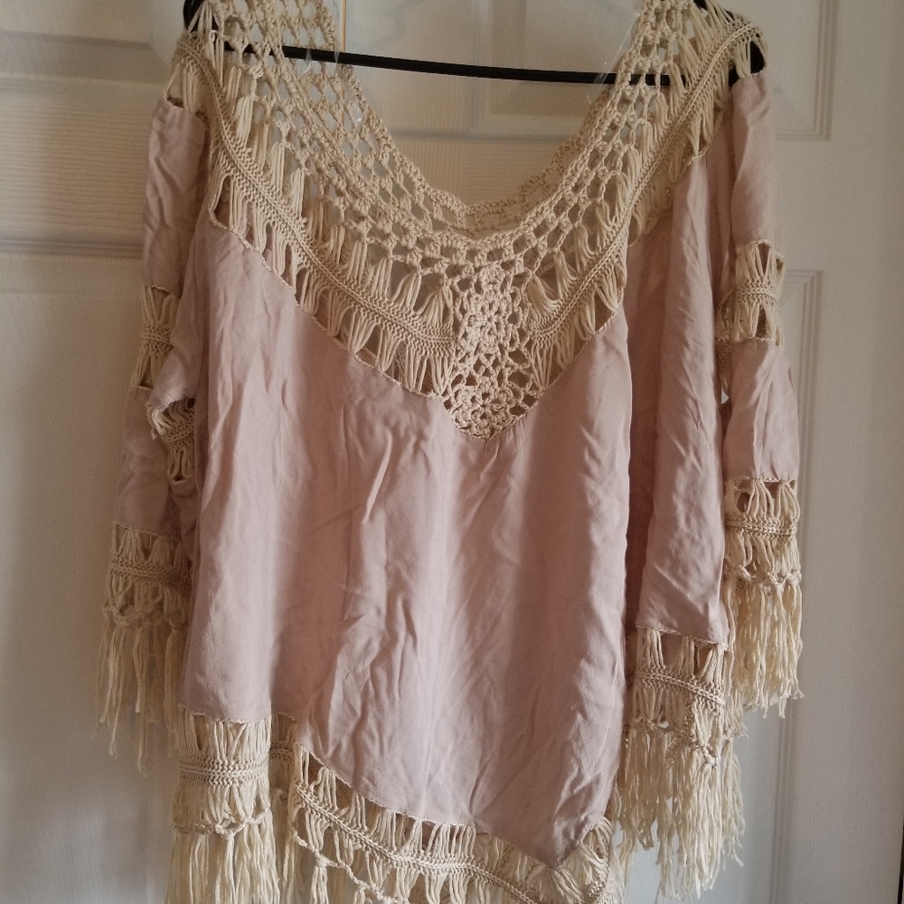 Umgee crocheted to, Size 1X